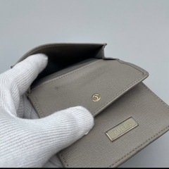 フルラレディース三つ折り財布 グレージュ の画像