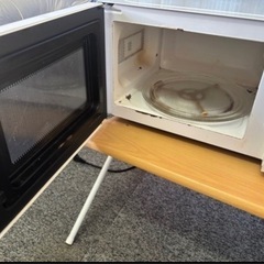 ガスコンロと電子レンジ
の画像