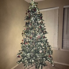 クリスマスツリー 7.5ft(2.4m)　の画像