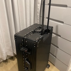 スーツケースの画像