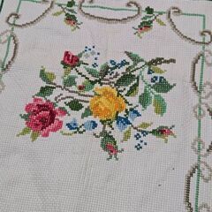 クロスステッチ 花柄 ヴィンテージ 昭和レトロテーブルクロス インテリア 雑貨の画像