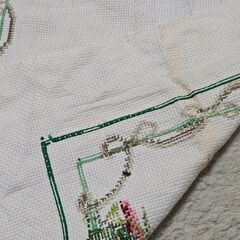 クロスステッチ 花柄 ヴィンテージ 昭和レトロテーブルクロス インテリア 雑貨の画像