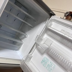 シャープ350L冷蔵庫の画像