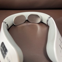 コードレス　EMS ヒートネック　MYTREX  MT-P-EHN19Wの画像