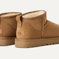 【新品正規品】UGG アグ ムートンブーツ 24㎝ クラシック ウルトラミニ
の画像