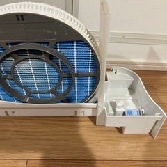 空気清浄機　シャープ　KC-40TH4 SHARP　プラズマクラスターの画像