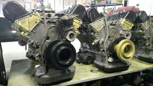 Mベンツ107-126-560エンジンコンプリート販売取り付け実施中