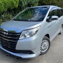 トヨタノアハイブリッド Xの画像