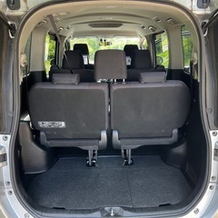 トヨタノアハイブリッド Xの画像