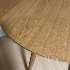 テーブル、丸テーブル、カフェテーブル、ダイニングテーブルの画像