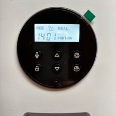 PETLIBROの猫用自動給餌器の画像