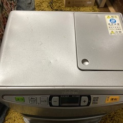 トヨトミ   石油ファンヒーター　LC-32CFの画像