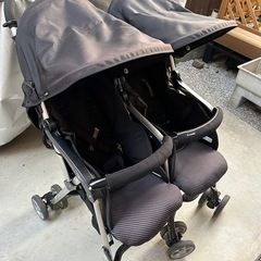 双子用　ベビーカーの画像