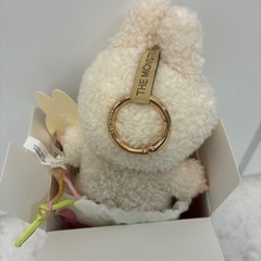 ラブブ マカロン Soy milk ホワイト らぶぶの画像