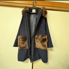20000円以上　EVERY FUN LINDSAY ネイビー ファー付きウールコート 160の画像