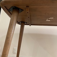 ニトリ ダイニングテーブルの画像