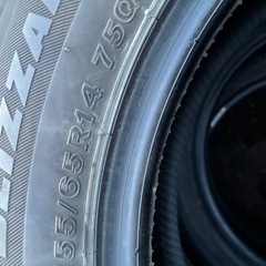 大人気　スタッドレスタイヤ　ブリザックVRX3の画像