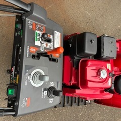 ホンダHSM1380i　極上美品　格安輸送可！　除雪機の画像