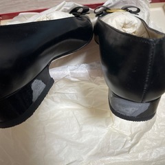 フェラガモパンプスの画像