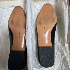 フェラガモパンプスの画像