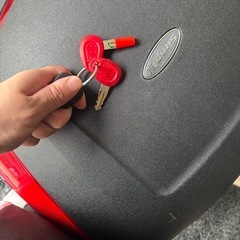 バイク用荷物入れの画像