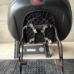 バイク用荷物入れの画像
