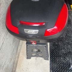 バイク用荷物入れの画像