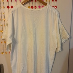 ニコアンド フリルレースシャーリングプルオーバー オフ Mサイズの画像