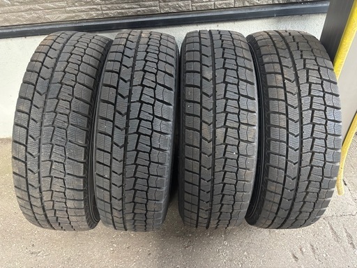 ダンロップWINTER MAXX02 185/65R15 スタッドレスタイヤ