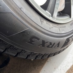 205/65 16インチ　ヤリスクロス　スタッドレス VRX3 バリ溝の画像