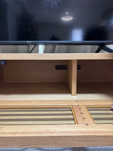 テレビボード