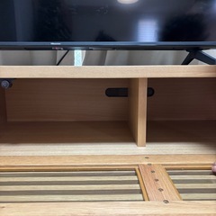 テレビボードの画像