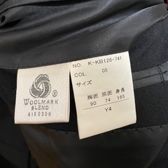 メンズスーツの画像