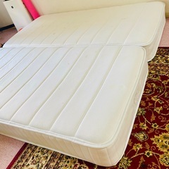 Nitori N-Sleep マットレス　ベッド　二つ
の画像