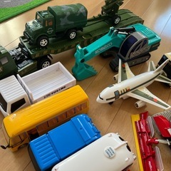 乗り物おもちゃの画像