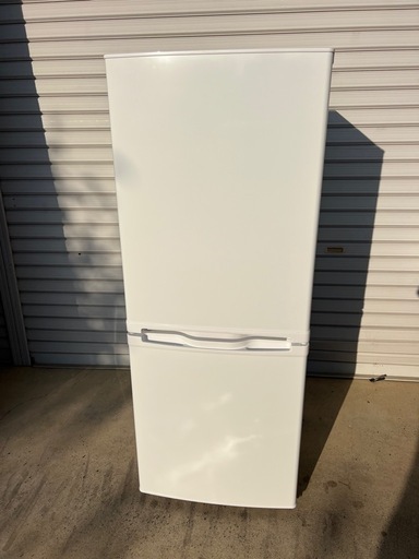 マクスゼン 2ドア冷凍冷蔵庫 140L JP139HM01WH 2023年製