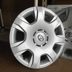 200系ハイエースバン　純正ホイールキャップの画像