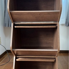 3段
収納家具の画像