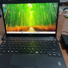 第8世代LIFEBOOK U939/B B5ノートPC Core i5 8GBの画像