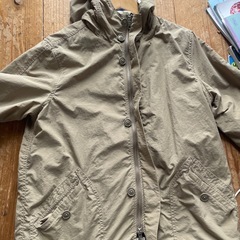 LEMOND ベージュ フード付きジャケットの画像