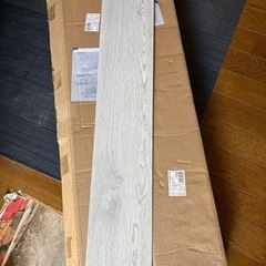 フロアタイル　の画像