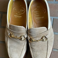 スコッチグレイン　
スエードのビットローファーの画像