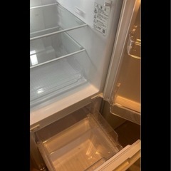 ✨美品✨SHARP 冷蔵庫　12月引き取り希望　使用歴もすくないですの画像