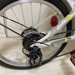 折りたたみ自転車　白　未使用の画像