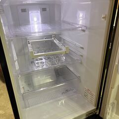 MITSUBISHI MR-P15Y-B 冷蔵庫の画像