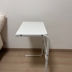 IKEAサイドテーブル  の画像