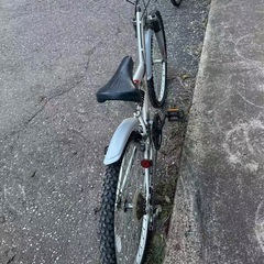 変速付き自転車です。とてもきれいで、ほとんど使っていません。の画像