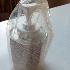 未使用　詰め替えボトルの画像