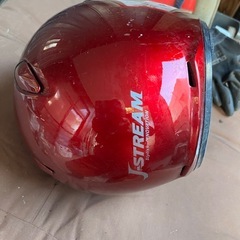 無料　ヘルメット　かなりの傷みあります。の画像