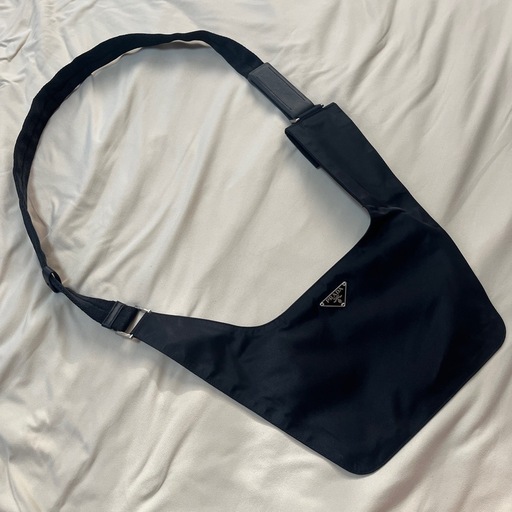 【終了】PRADA ショルダーバッグ プラダ 肩掛け バック ブランド　旅行バッグ